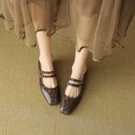 Exquisite Handcrafted Leather Women's Shoes: A Touch of Luxury and Elegance(EcqiH-8138)