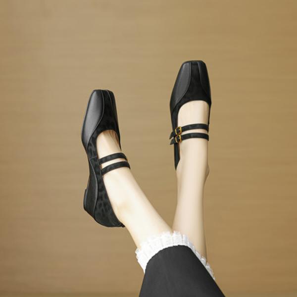 Exquisite Handcrafted Leather Women's Shoes: A Touch of Luxury and Elegance(EcqiH-8138)