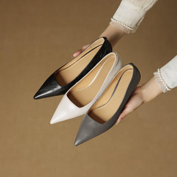 Elegant Handcrafted Leather Women’s Shoes: Luxury Crafted with Excellence(EcqiHC-8170)