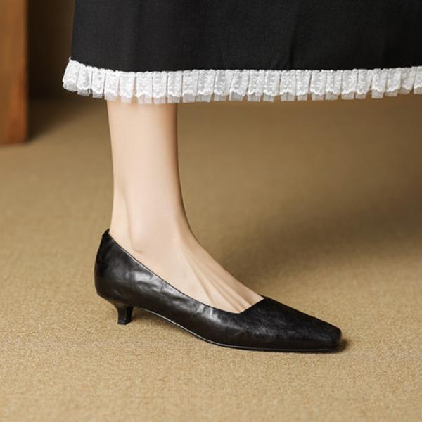 Handcrafted Leather Women's Shoes: Elegance in Luxury Quality(EcqiHC-8196)