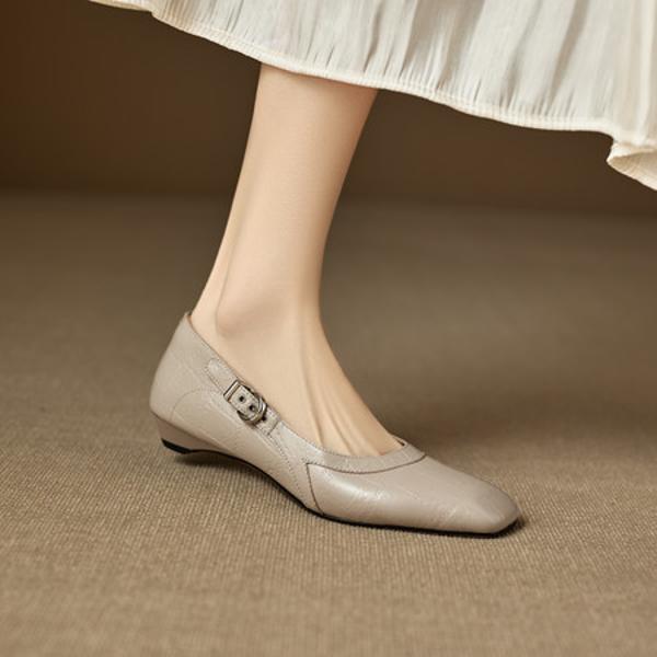 Elegant Handcrafted Leather Shoes of Luxurious Quality(EcqiH-8280)