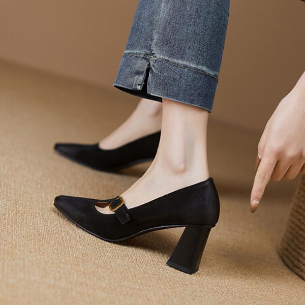 Elevate Elegance: Handcrafted Genuine Leather Women’s Luxury Shoes(Edfmr6355)