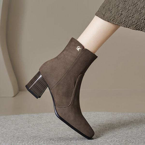 Elegantly Crafted Genuine Leather Handcrafted Women's Shoes of Luxury Quality(Edfmr6851)