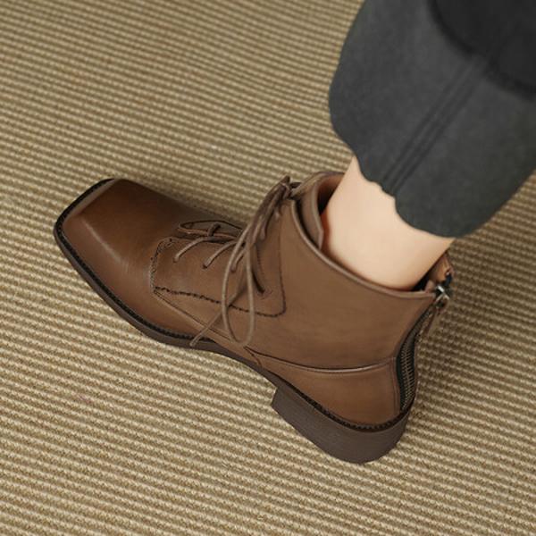 Crafted Elegance: Premium Handmade Leather Women's Shoes for the Discerning Taste(Edfmr7262)