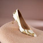 Elegant Handcrafted Leather Shoes: Luxury Craftsmanship, Quality.(Edfmr8000)