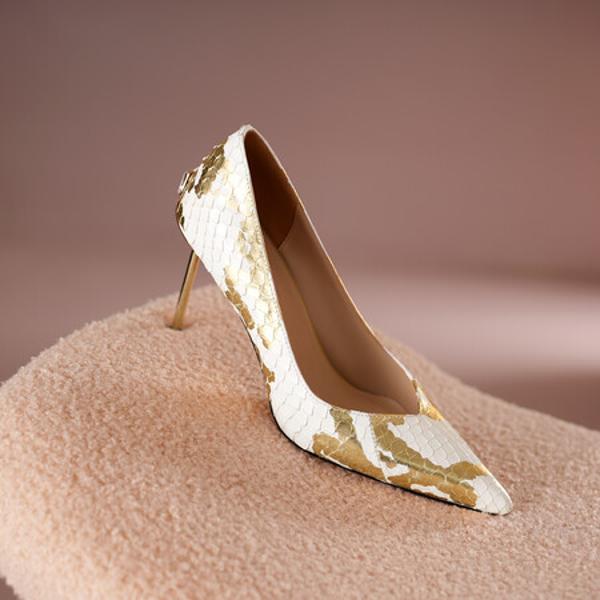 Elegant Handcrafted Leather Shoes: Luxury Craftsmanship, Quality.(Edfmr8000)