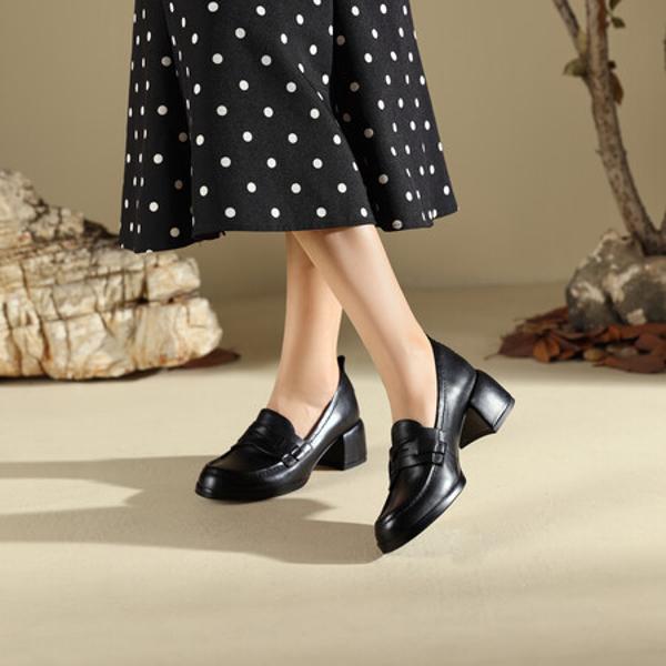 Exquisite Handcrafted Leather Women's Shoes: A Statement of Luxury and Elegance(Edfmr8118)