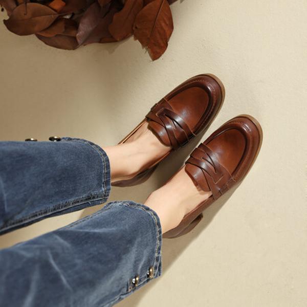 Exquisite Handcrafted Leather Women's Shoes: A Statement of Luxury and Elegance(Edfmr8118)