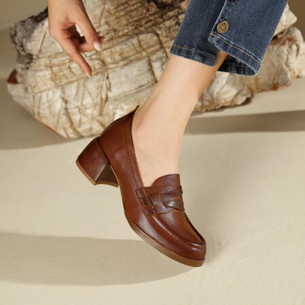 Exquisite Handcrafted Leather Women's Shoes: A Statement of Luxury and Elegance(Edfmr8118)