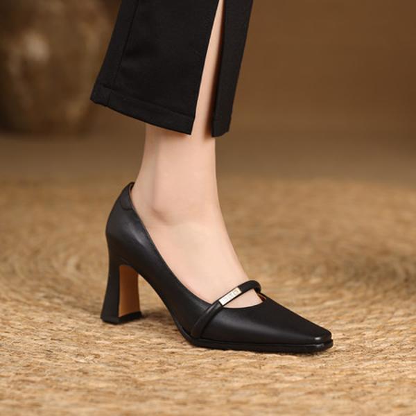 Exquisite Handcrafted Leather Shoes for Elegant Women(Edfmr61943)