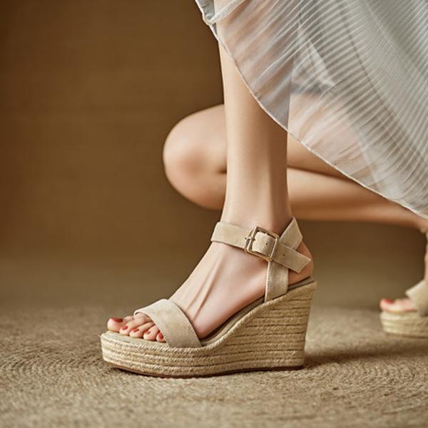 Elegant Handcrafted Leather Women's Shoes for Luxurious Comfort(EdlnxC-6)