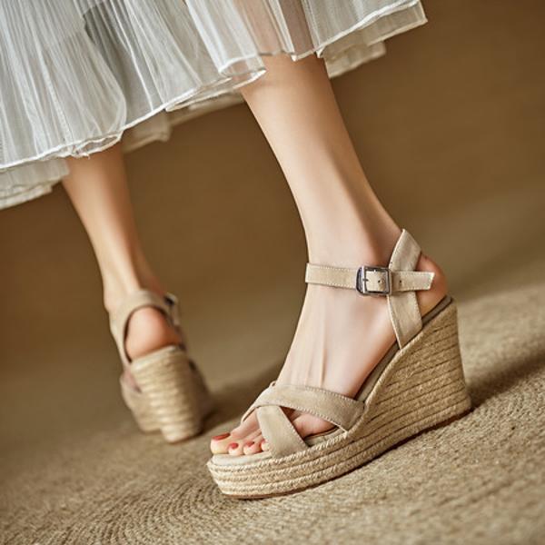 Handcrafted Luxury Leather Women's Shoes: Timeless Elegance & Quality(EdlnxC-7)