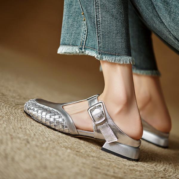 Handcrafted Leather Elegance: Luxury Women's Shoes(Edlnx505)