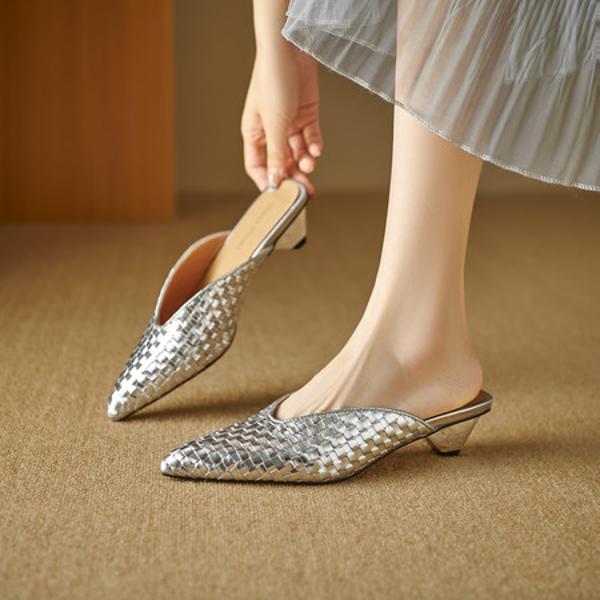 Handcrafted Luxury Leather Shoes for Elegant Women(EdlnxD205)