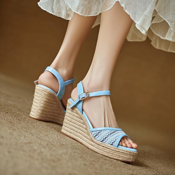 Exquisite Handcrafted Leather Women's Shoes: Luxury & Elegance(EdlnxCC-5)