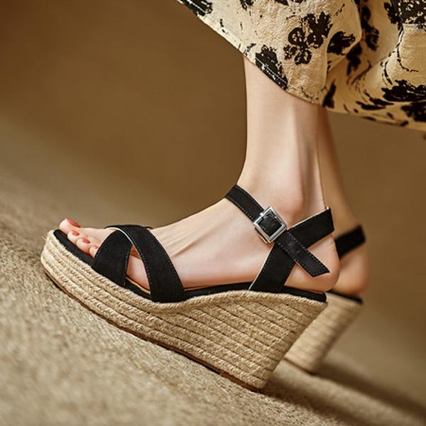 Handcrafted Luxury Leather Women’s Shoes: Elegance in Every Stitch(EdlnxCC-7)