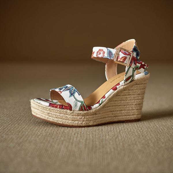 Handcrafted Genuine Leather Women's Shoes: Elegance Meets Luxury and Craftsmanship(EdlnxC-10)