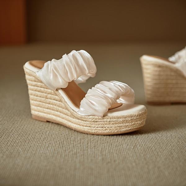 Handcrafted Genuine Leather Women's Shoes: Luxurious Elegance Awaits(EdlnxC-13)