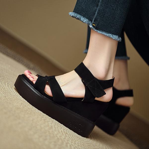 Elegantly Crafted Genuine Leather Handmade Women's Shoes of Superior Quality(Edlnx26330)