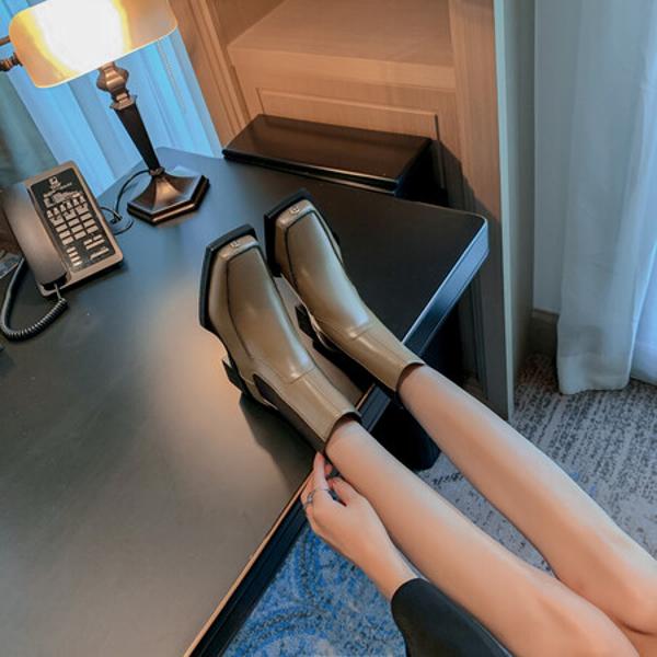 Handcrafted Leather Women's Shoes: Elegance in Every Stitch(EdmdD5838)