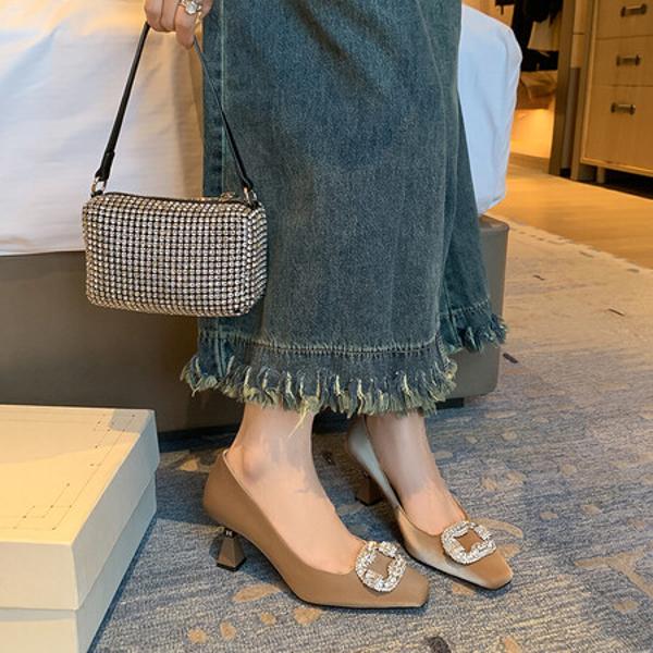 Handcrafted Luxury Leather Women's Shoes: Elegance in Every Stitch(EdmdA6226)