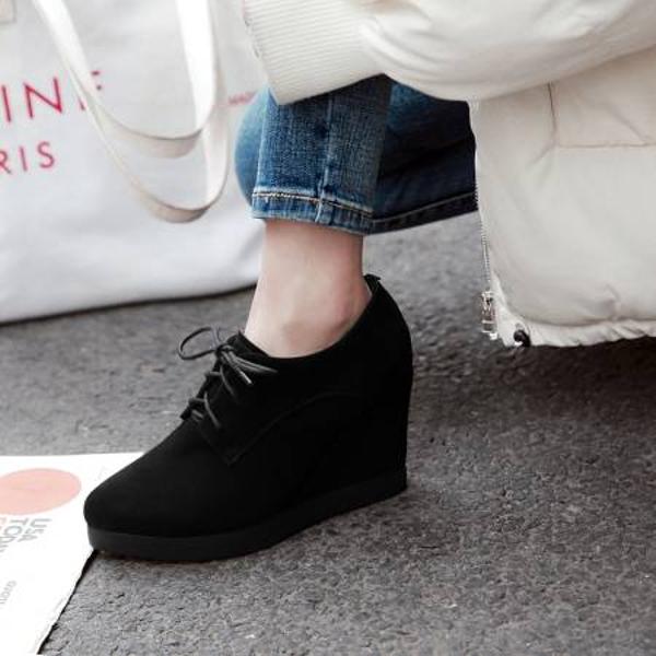 Elegant Handcrafted Leather Women’s Shoes of Luxury Quality(EdslL943)