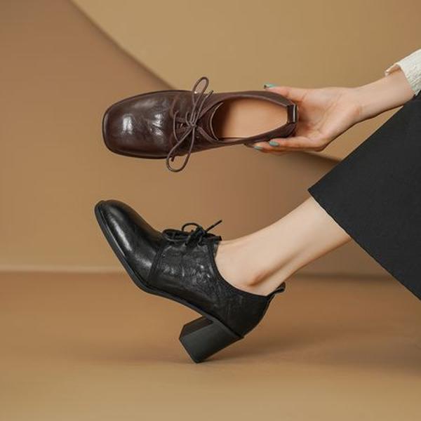 Handcrafted Leather Women's Shoes: Elegant Craftsmanship and Luxury.(Edsl3105)