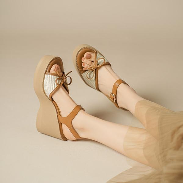 Handcrafted Genuine Leather Women's Shoes: Elegance Meets Luxury Craftsmanship(EdslA05)