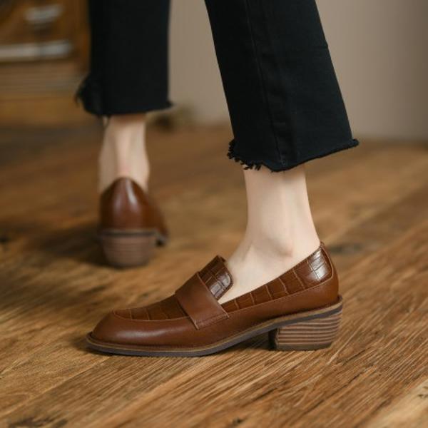 Elegant Handcrafted Leather Women's Shoes with Luxurious Quality(Egupai88873)