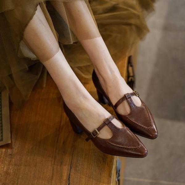 Handcrafted Genuine Leather Women's Shoes: A Blend of Elegance and Luxury(Egupai888162)