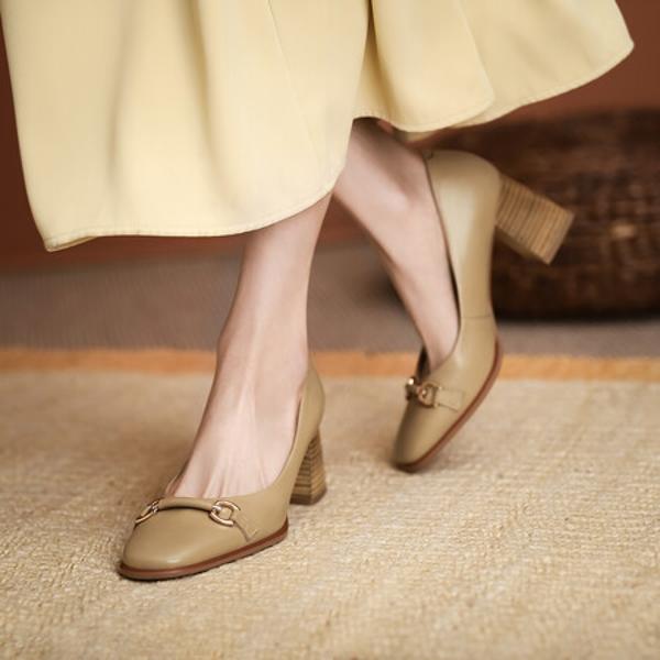 Handcrafted Genuine Leather Women’s Shoes: Luxury, Elegance & Quality(Egupai888274)