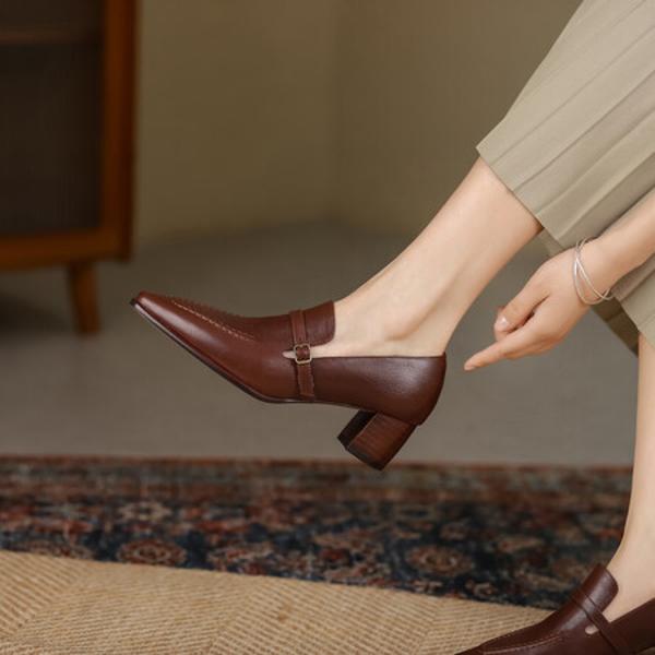 Exquisite Handcrafted Genuine Leather Women's Shoes: Luxury, Quality & Elegance.(Egupai888348)