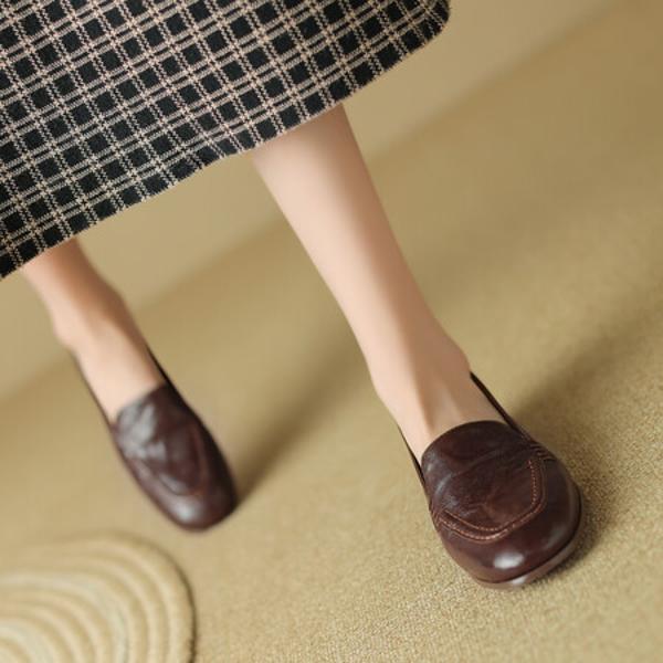 Handcrafted Leather Women's Shoes: Luxurious Elegance Redefined(Egupai8882577)