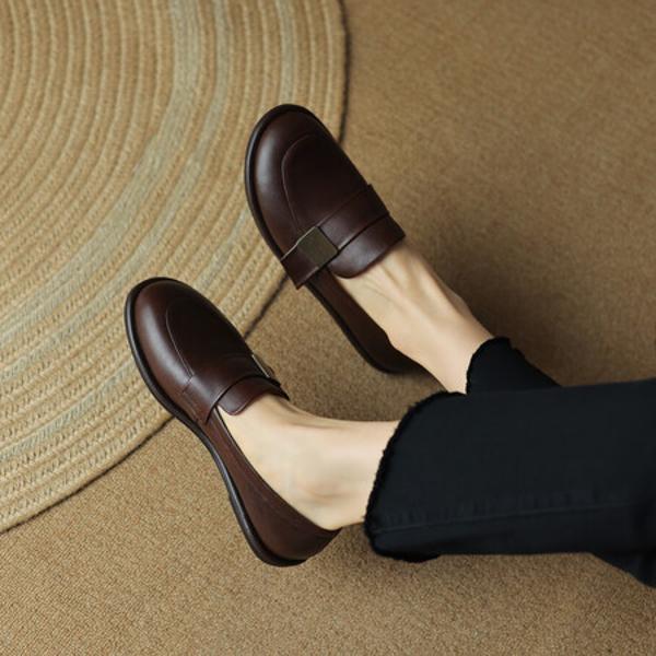 Exquisite Handcrafted Genuine Leather Women's Shoes: An Elegance of Luxury and Quality.(Egupai8882629)