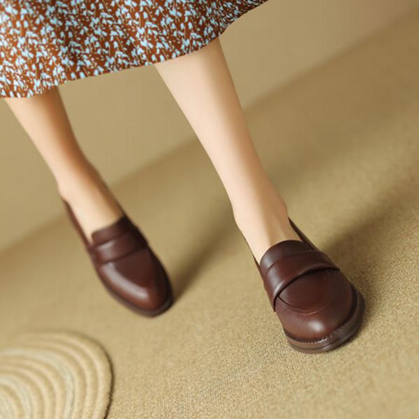 Handcrafted Leather Women's Shoes: Luxurious Elegance in Every Stitch(Egupai8882585)