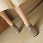 Exquisite Handcrafted Leather Women's Footwear(Egupai8882599)