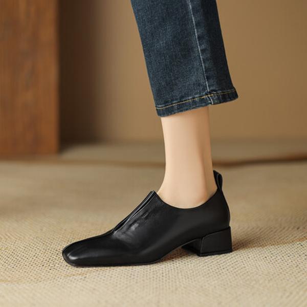 Exquisite Handcrafted Leather Women's Footwear(Egupai8882599)