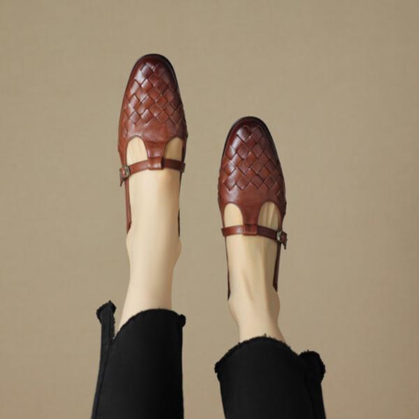 Exquisite Handcrafted Leather Women's Shoes: Elegance in Every Stitch(Egupai8882652)
