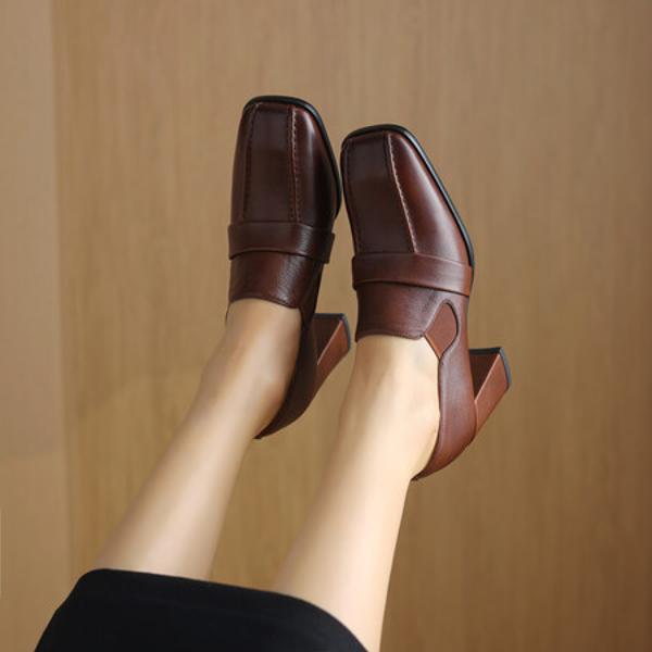 Elegant Handcrafted Leather Women's Shoes of Exquisite Quality(Egupai8882749)