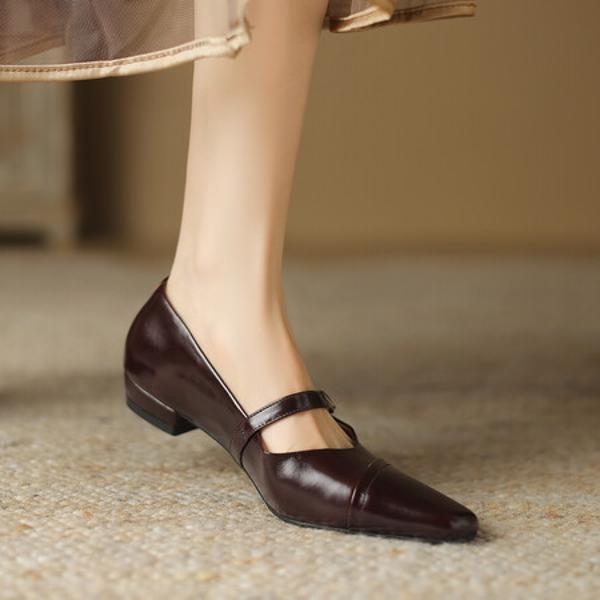Elegant Handcrafted Leather Shoes: Luxury Redefined(Egupai8882790)