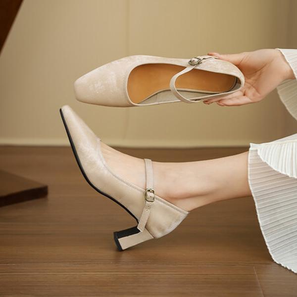 Handcrafted Leather Women's Shoes: Exceptional Quality, Timeless Elegance.(Egupai8888月-00)