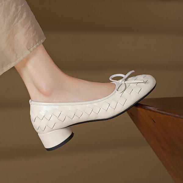 Elegant Handcrafted Leather Women’s Shoes - Luxury Craftsmanship(Egupai8882980)