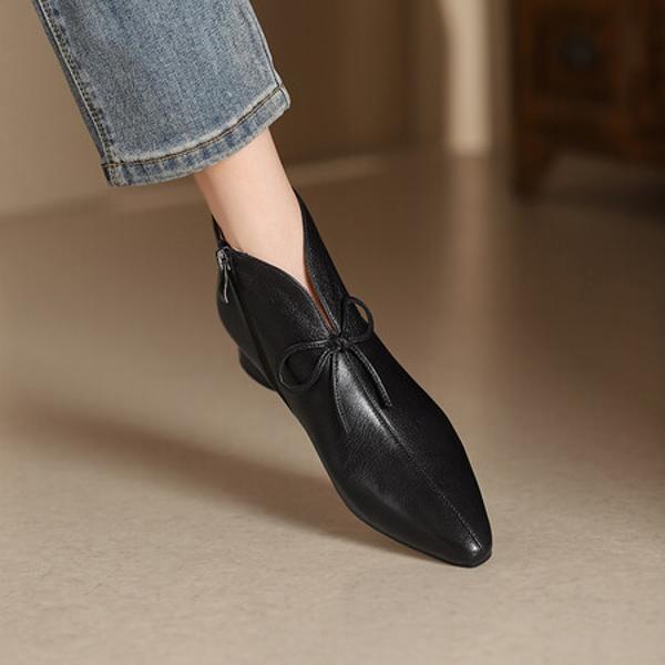 Handcrafted Luxury Leather Women's Shoes with Elegance(Egupai8882701)