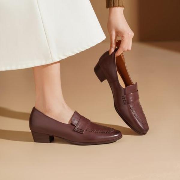 Handcrafted Leather Women's Shoes: Luxurious Elegance in Every Stitch(Egupai8883132)