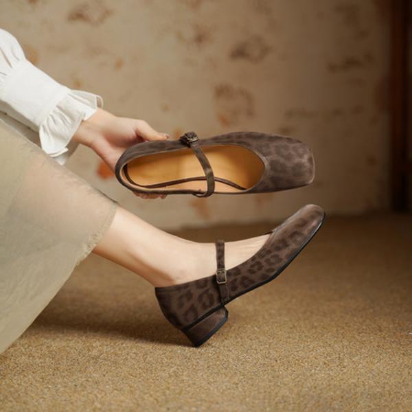 Exquisite Handmade Leather Women's Shoes: Luxury Craftsmanship(Egupai8883200)