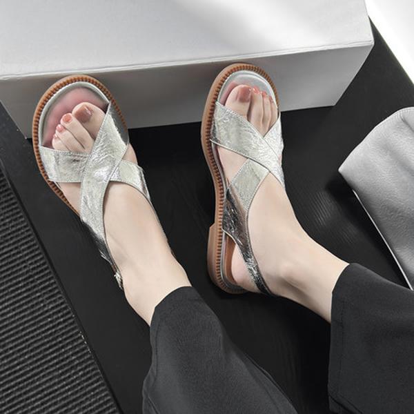 Elegant Handcrafted Leather Women's Shoes: Luxury Craftsmanship(Egupai8883322)