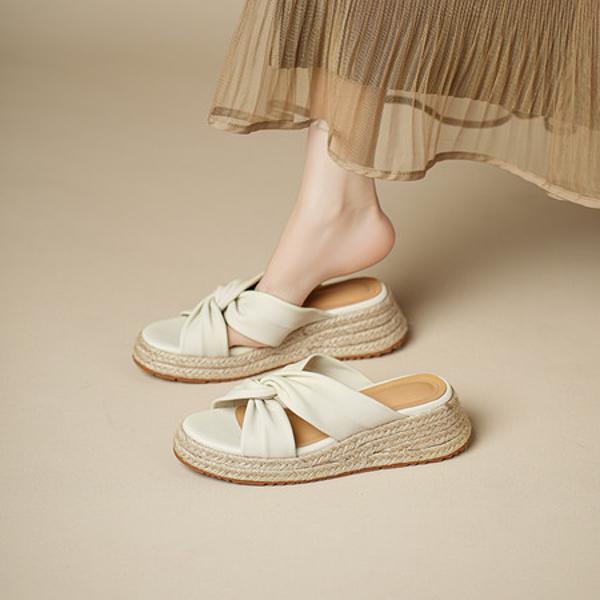 Exquisite Handmade Leather Women's Shoes: Luxury and Elegance Redefined(Egupai8883329)