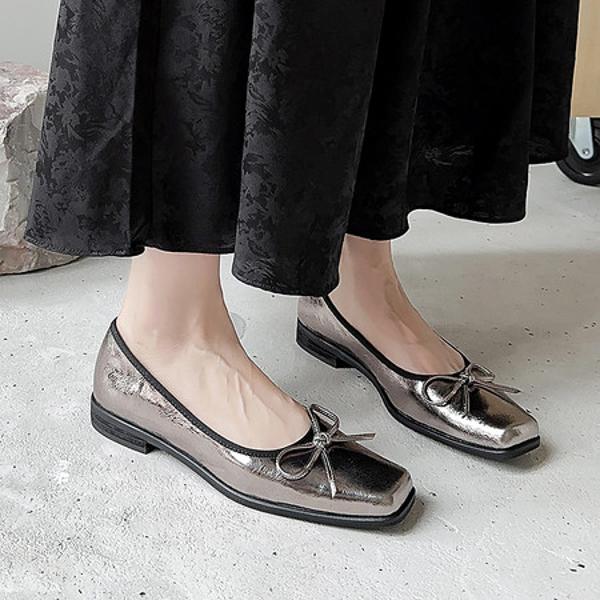 Handcrafted Genuine Leather Women's Shoes: Luxury, Elegance, and Quality.(Egupai8883352)