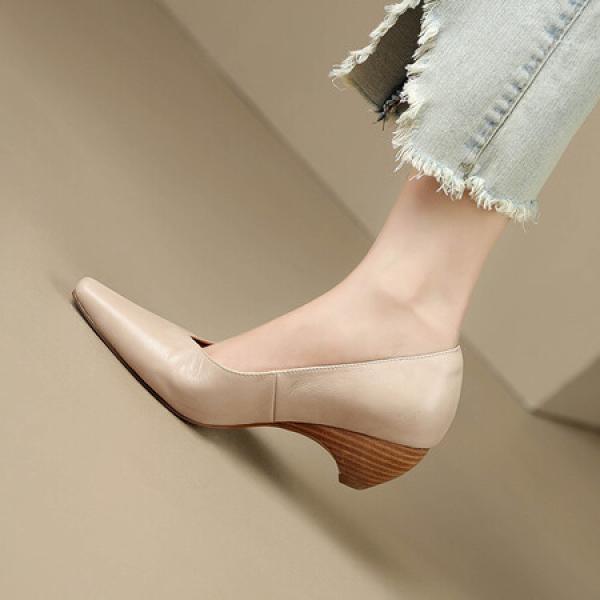 Elegance Redefined: Premium Handmade Leather Shoes(Etrj220A3821)