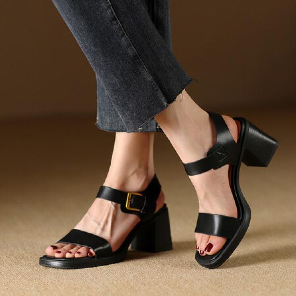 Handcrafted Leather Women's Shoes: Timeless Elegance(Etrj220A3889)